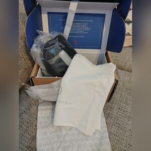 Cartwright clam case with lock